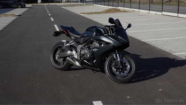 Honda cbr 650 r