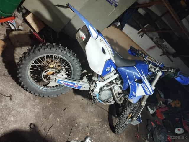 Yamaha WR400f