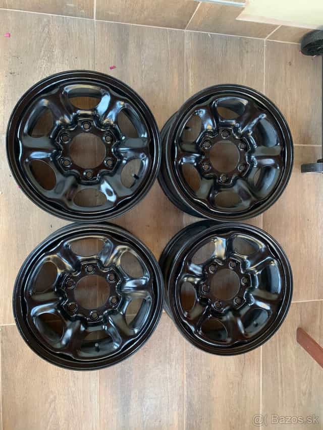 Disky Nissan Terrano 6J 6x139,7 R15