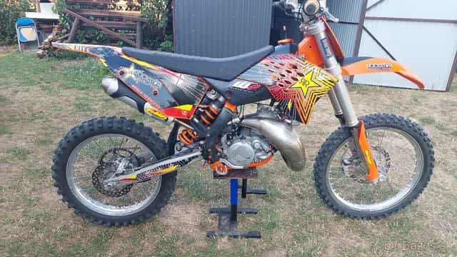 Ktm sx 200 2010 ročník