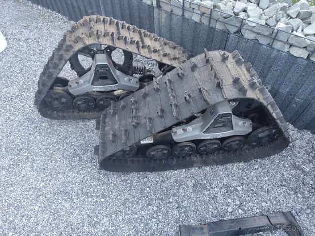 Predám snežné pásy Apache 360 Can am