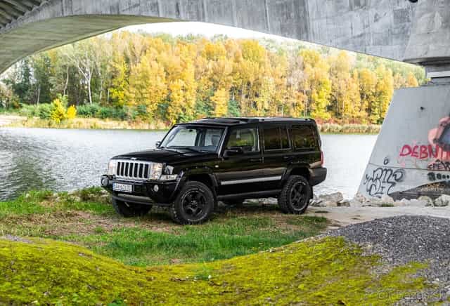 Jeep Commander 3.0 CRD Overland