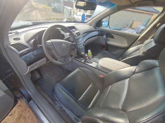 Honda acura mdx