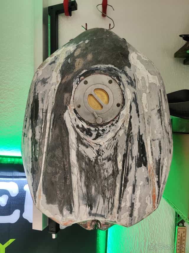 Laminátová nádrž Yamaha R1 07-08