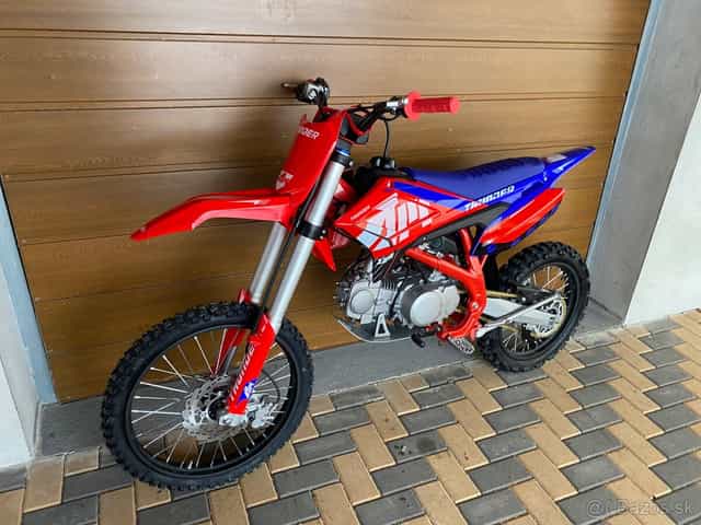 Dirt bike / Pit bike