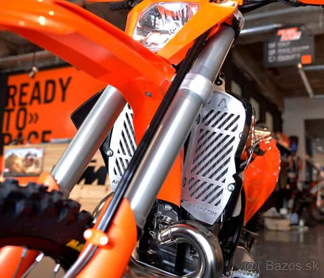 Výztuhy kryty chladiče komplet s ventilátorem KTM, Husqvarna