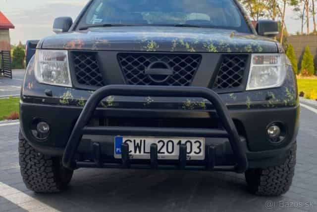 Ochranný predný rám Nissan Navara D40