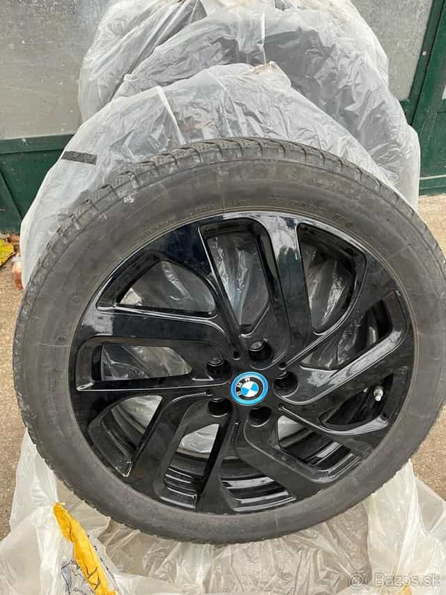 Komplet sada zimných pneumatík na originál BMW hliníkových