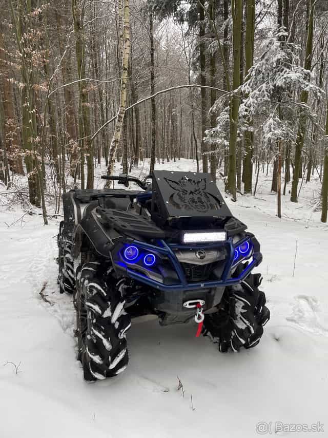 Can-Am Outlander 1000