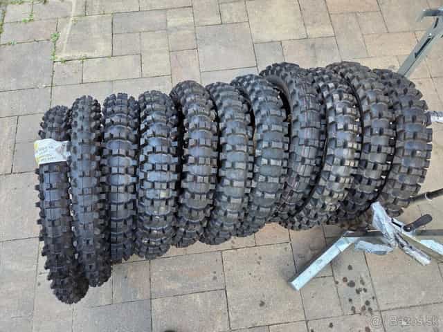 pirelli scorpion MX 32 90/100-16 a 70/100-19