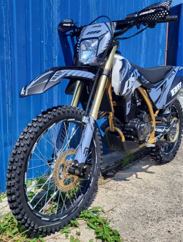 Enduro ASIX XB-88 300cc 21/18