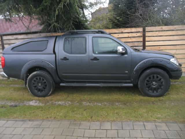 Predam Nissan Navara D40 - vada motora.