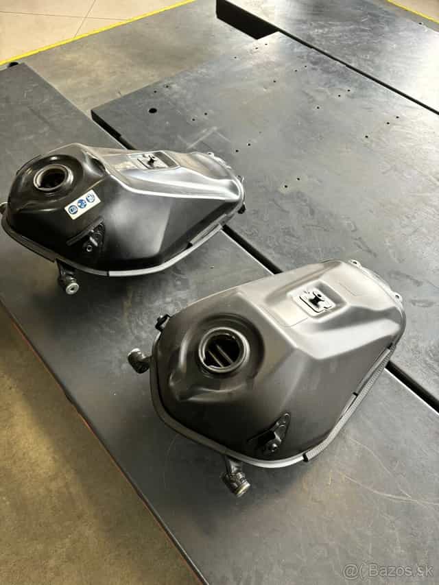 Nádrž HONDA CRF250L