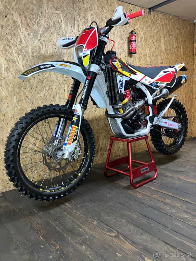 Husqvarna TE 310 rv.2010