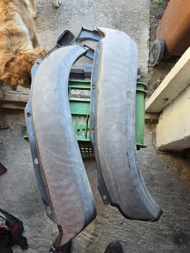 Zadné lemy Nissan Patrol Y60