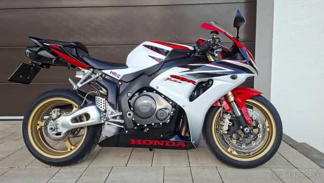 Honda cbr 1000 rr
