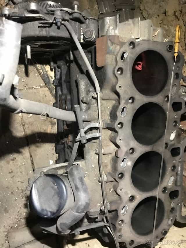 Toyota Land Cruiser 120 BLOK MOTORA