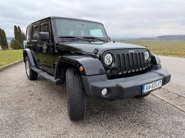 Jeep Wrangler Unlimited Sahara 2.8 CRD Automat