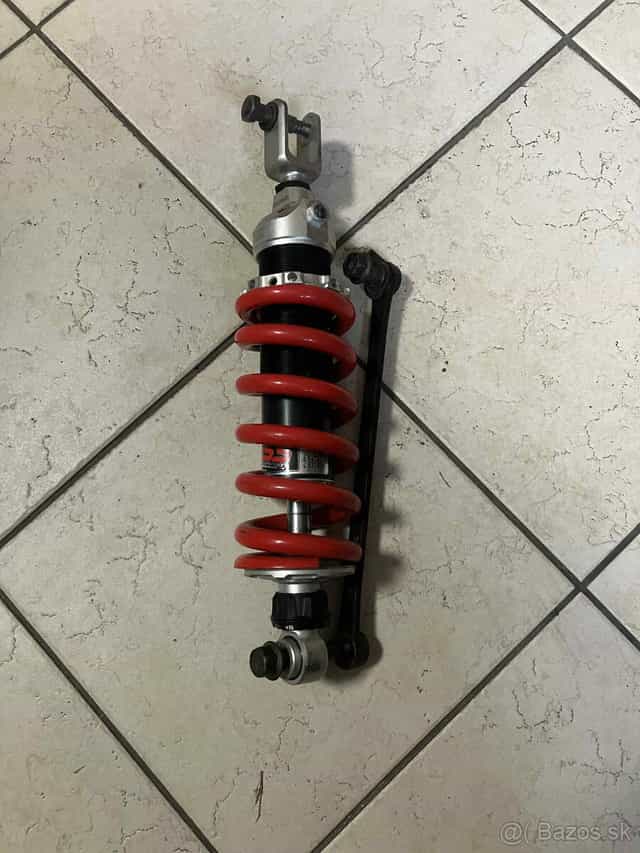 Yamaha MT-03 zadný tlmič YSS