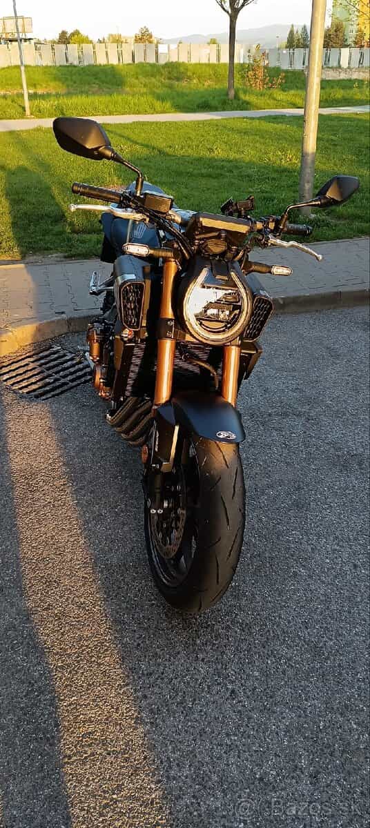 Honda CB 650R e-clutch