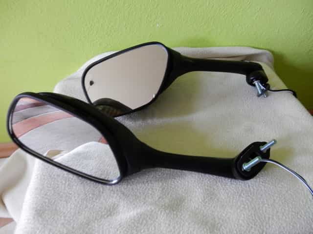 Suzuki gsxr 600 750 1000 spätné zrkadlá