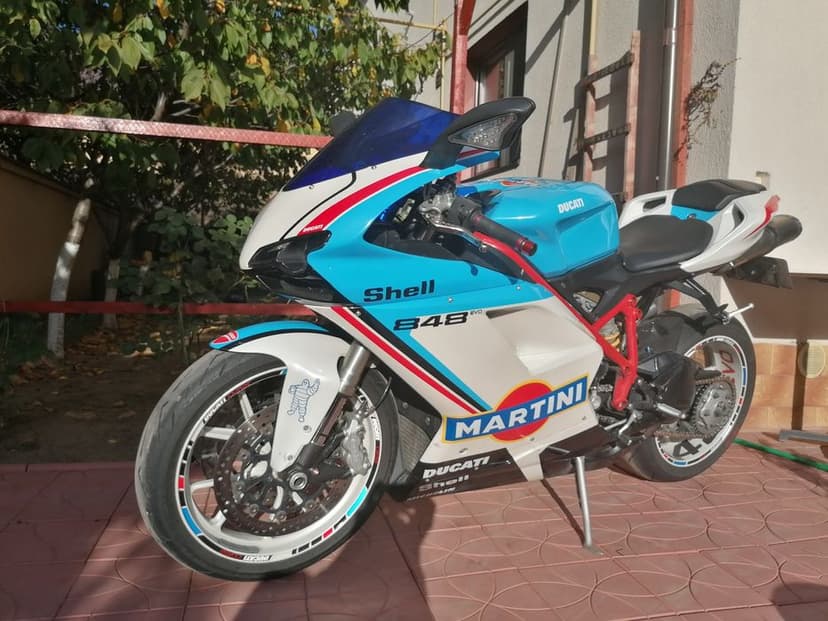 Ducati 848, 2010