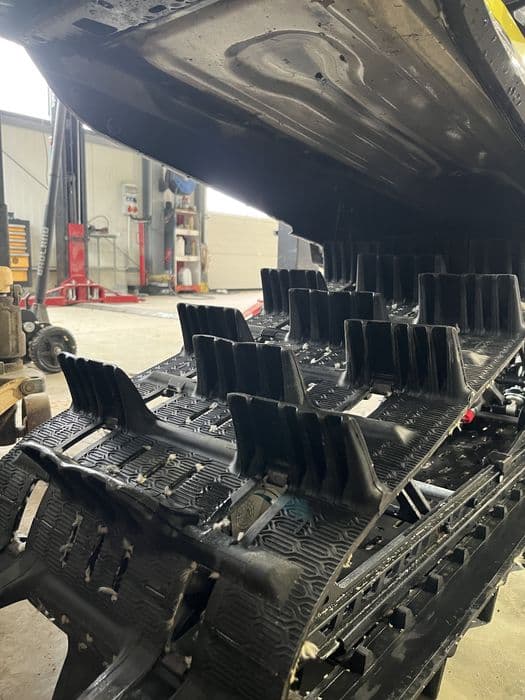 Vand snowmobil summitX 850 turbo