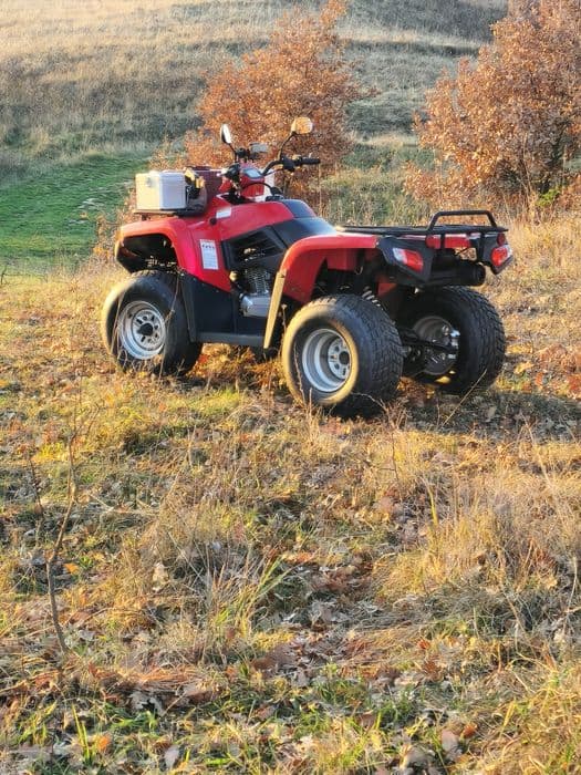 Vând atv stare foarte bună