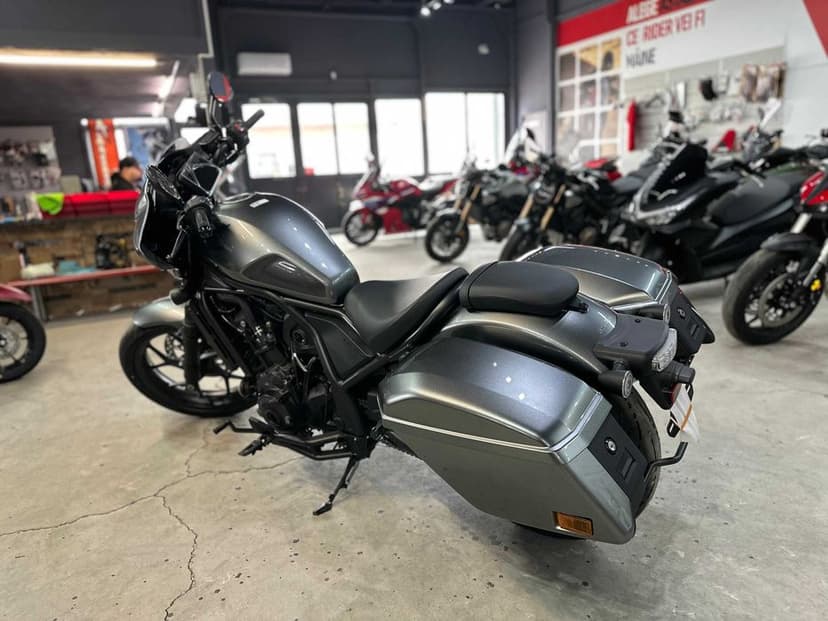 Honda Rebel CMX 1100 T Manual nou - 0 km - Honda Constanta by EST BIKE