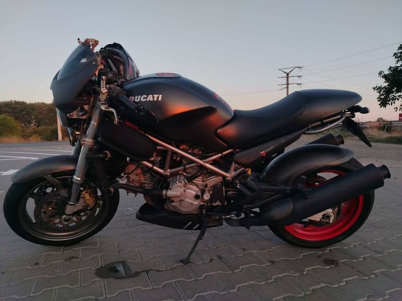 Proprietar vând urgent Ducati Monster S4 2003