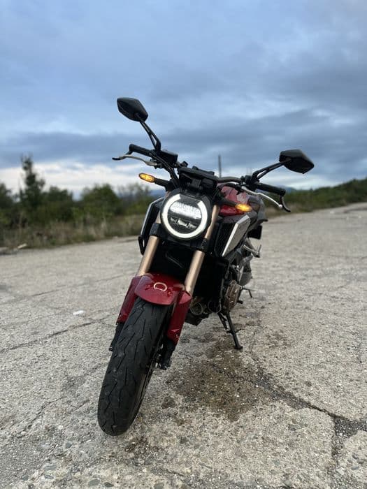 Vand Honda CB650RA