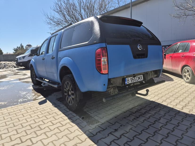 Vand Nissan Navara d40
