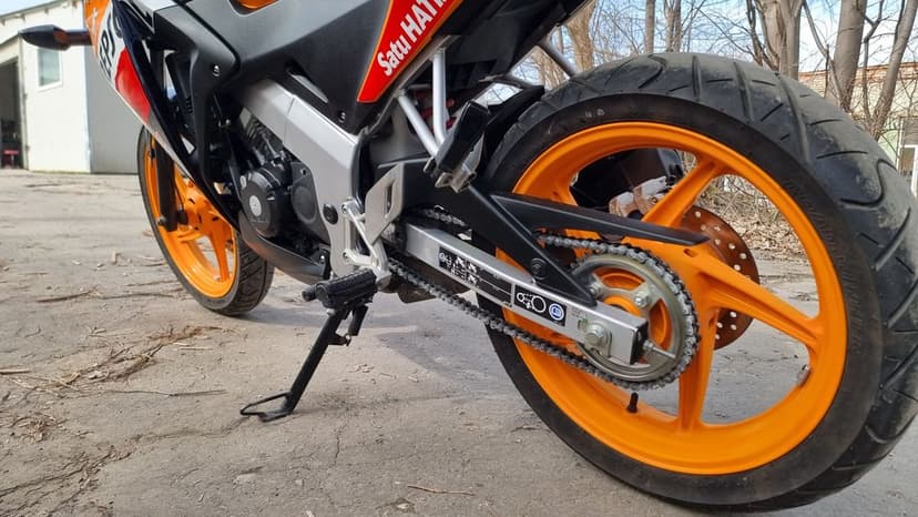 Honda CBR 125 R Repsol replica HRC