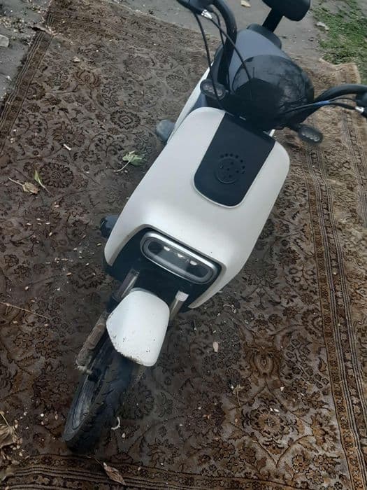 Vand scuter electric nou cu garantie