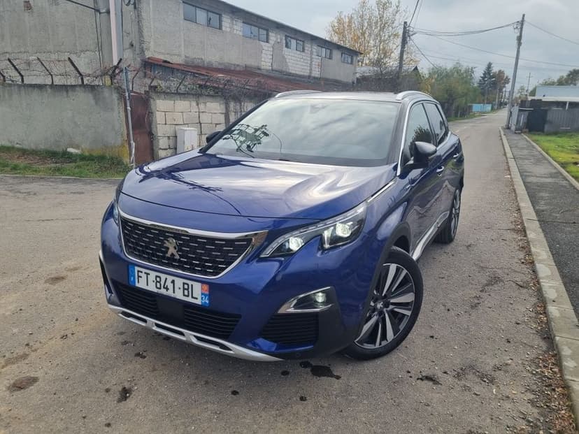 PEUGEOT 3008GT 4X4 Hybrid 300CP/Distronic/Lane assist/full led/camera