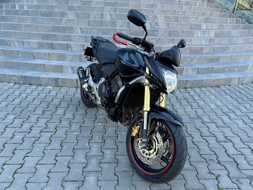 Honda Hornet 600 Accesorizat ~ Garantie ~ Rate ~