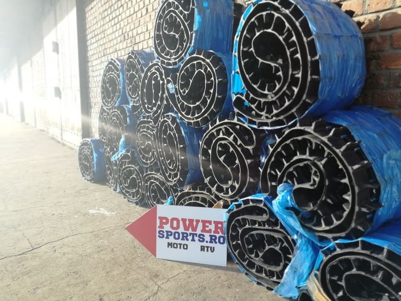 Senila Snowmobil Camso Camoplast 15x121 inch Noua