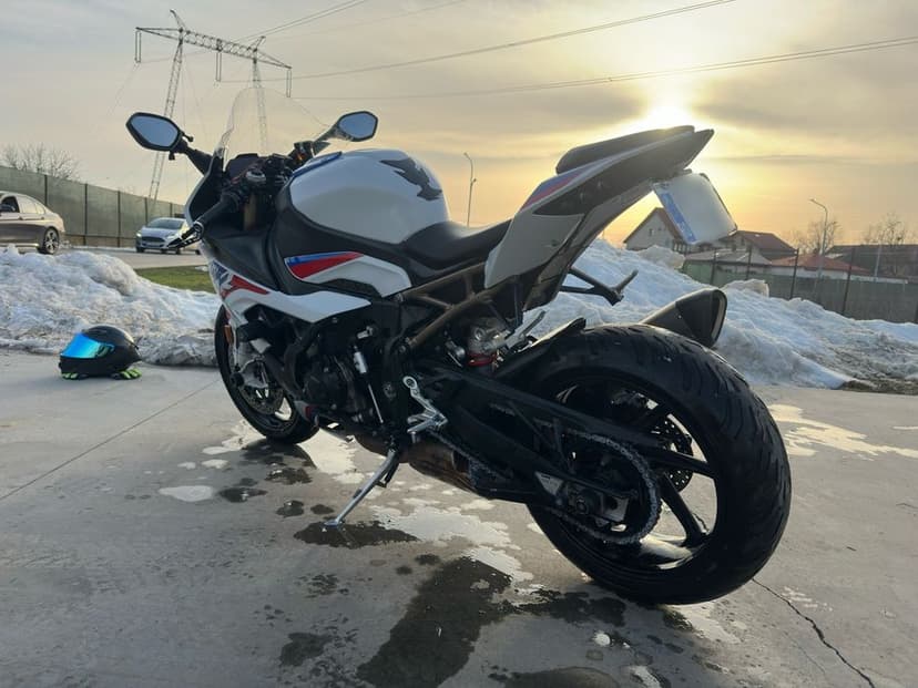 BMW S1000RR M Package