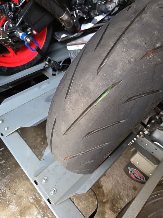 Set roti BMW S1000RR