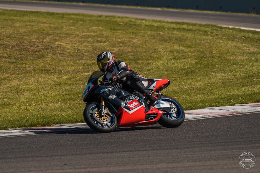 Aprilia RSV Mille R 2001 + Extras