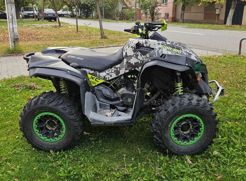 ATV Can-Am Renegade 1000
