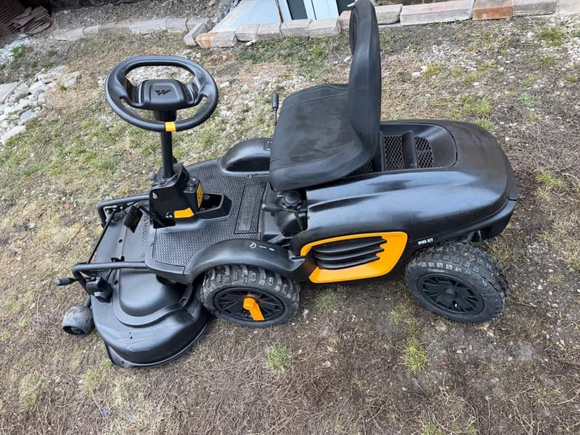 Tractoras tuns iarba Husqvarna/Mcculloch M 105-97F