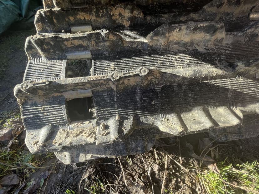 Snowmobil  bombardier can am  600 cm