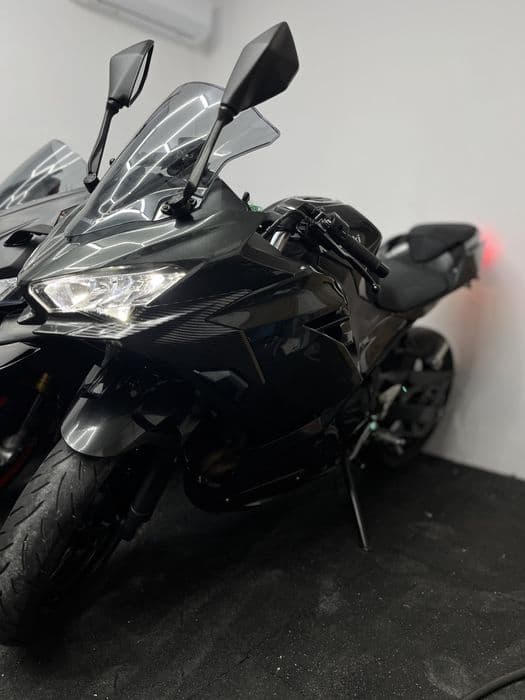 Kawasaki ninja 400 2023