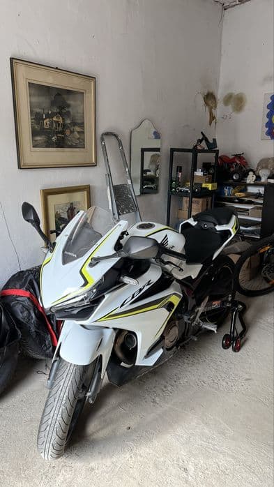 Honda CBR500R 2021