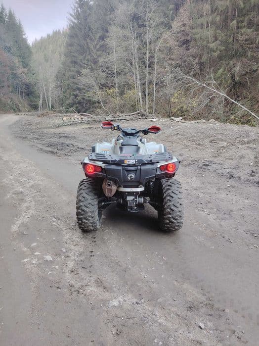 Vând Can-am outlander 1000 xcc an 2022