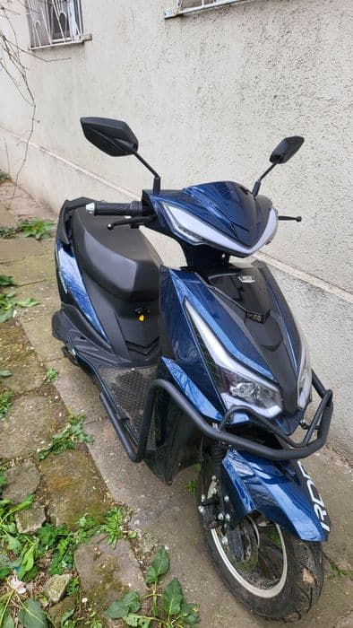 Scuter electric fara permis