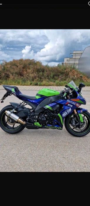 Kawasaki zx10  r