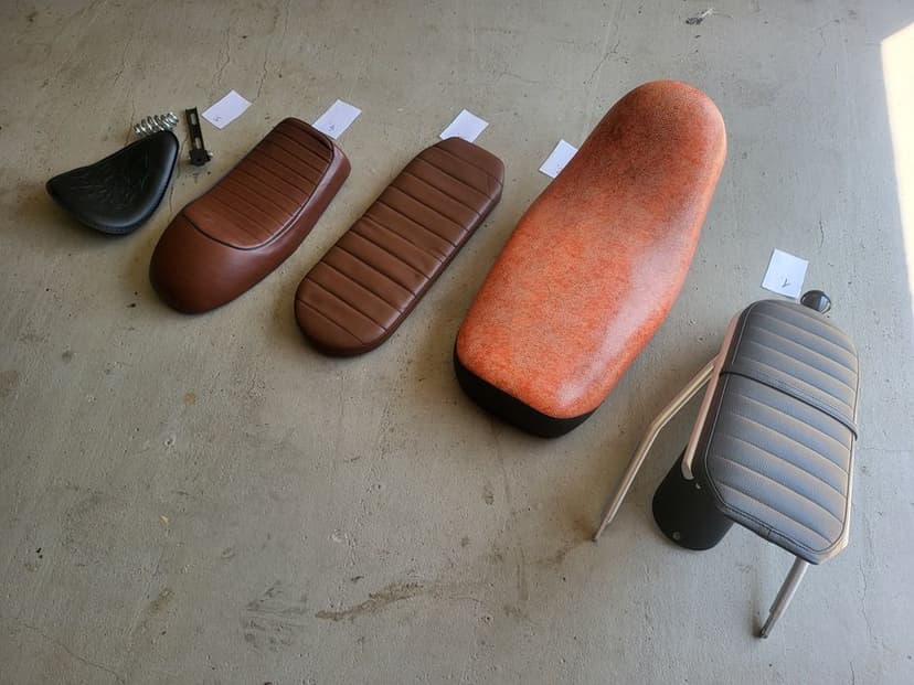 Semnalizari, Oglinzi,  Far, carburator, comenzi, piese Moto universale