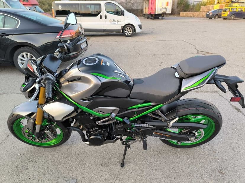 Kawasaki Z900 SE 2025 NOU! 0 KM